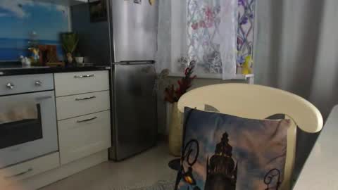 Snapshot of mariana_mur chatting on 10-20-25, 08:15 MarianaMur online show from 10-20-25, 08:15
