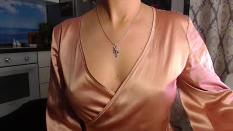 Snapshot of mariana_mur chatting on 11-10-25, 04:11 MarianaMur online show from 11-10-25, 04:11