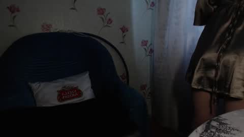 Snapshot of mariana_mur chatting on 02-15-26, 06:43 MarianaMur online show from 02-15-26, 06:43