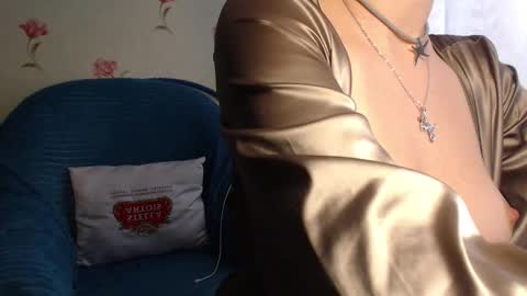 Snapshot of mariana_mur chatting on 02-18-26, 10:33 MarianaMur online show from 02-18-26, 10:33