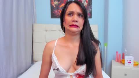 Mariana online show from 01-22-25, 01:00