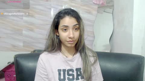 Snapshot of mariana_turner chatting on 12-30-24, 11:38 Mariana turner online show from 12-30-24, 11:38