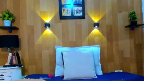 Snapshot of marianaa_aangel chatting on 02-06-25, 06:56 Mariana Angel online show from 02-06-25, 06:56