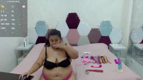 Snapshot of marianabbw_ chatting on 02-22-25, 06:30 mariana online show from 02-22-25, 06:30