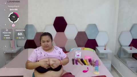 Snapshot of marianabbw_ chatting on 10-20-25, 08:42 mariana online show from 10-20-25, 08:42