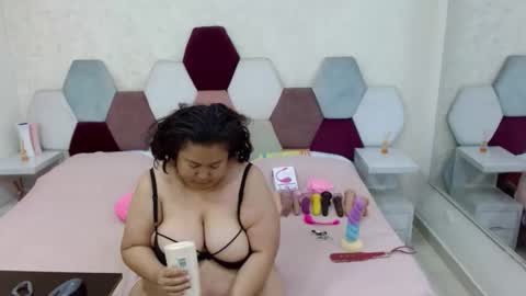Snapshot of marianabbw_ chatting on 02-08-26, 03:59 mariana online show from 02-08-26, 03:59