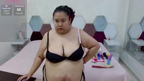 Snapshot of marianabbw_ chatting on 02-26-26, 04:17 mariana online show from 02-26-26, 04:17