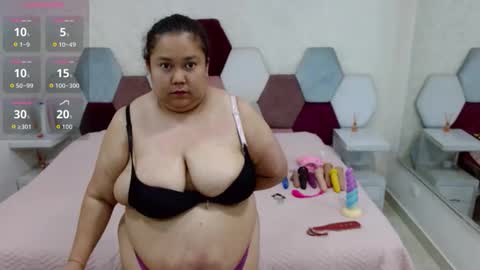 Snapshot of marianabbw_ chatting on 03-10-26, 06:24 mariana online show from 03-10-26, 06:24