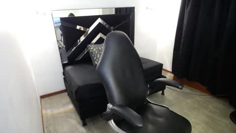 Snapshot of marianarojas_ chatting on 02-01-26, 06:50 Mariana online show from 02-01-26, 06:50