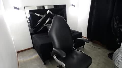 Snapshot of marianarojas_ chatting on 03-02-26, 03:09 Mariana online show from 03-02-26, 03:09