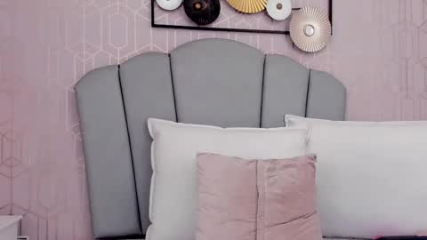 Mariana online show from 03-01-25, 10:42