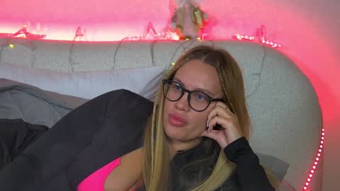 Maria online show from 01-12-25, 01:11