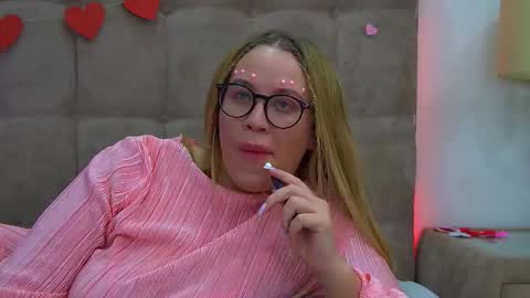 Maria online show from 02-15-25, 03:09