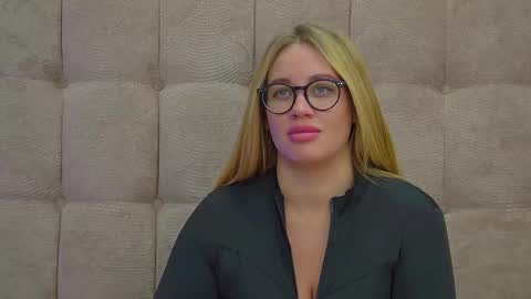 Maria online show from 02-28-25, 09:33