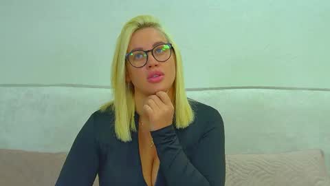 Maria online show from 04-30-26, 06:31