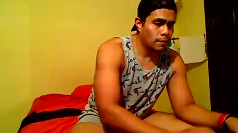 Snapshot of marianito_sex21 chatting on 09-16-25, 12:22 Kush Mariano online show from 09-16-25, 12:22