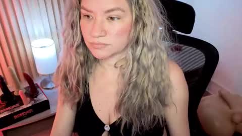 Marian Love  online show from 11-13-25, 10:58