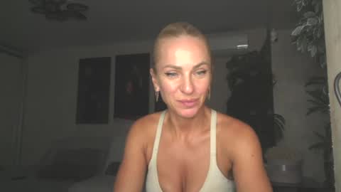 marianna1977 online show from 07-14-26, 07:30
