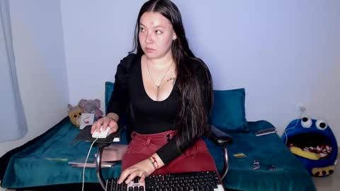 Mariana online show from 09-21-25, 02:13