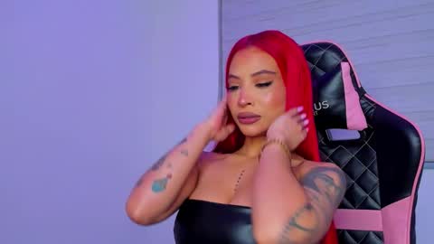 M A R I A N E online show from 01-17-26, 05:01