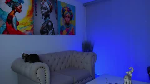 M A R I A N E online show from 06-21-26, 06:16
