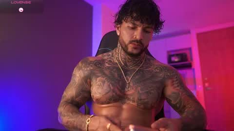 Mariano Costa online show from 12-20-25, 03:35