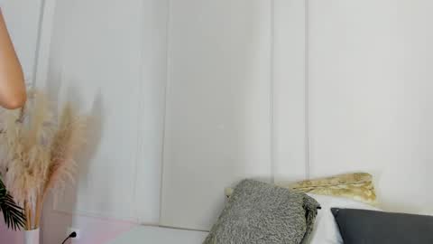 Maria Pettit online show from 04-27-26, 12:58