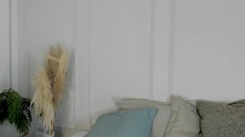 Maria Pettit online show from 07-10-26, 02:05