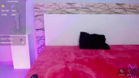 Snapshot of mariatyler chatting on 02-21-25, 03:01 Maria Tyler online show from 02-21-25, 03:01