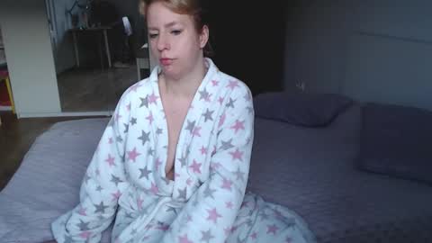 Snapshot of mariavalentinee chatting on 11-11-25, 06:13 Maria online show from 11-11-25, 06:13