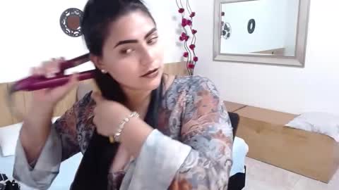 Snapshot of mariavex chatting on 02-08-26, 08:01 mariavex online show from 02-08-26, 08:01