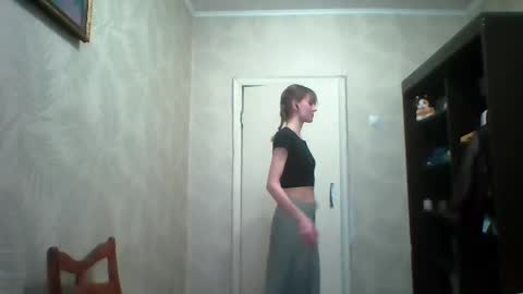 Elianor online show from 03-28-26, 03:11
