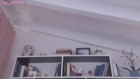 Snapshot of marie_antoinette62 chatting on 11-14-25, 08:02 Maria online show from 11-14-25, 08:02