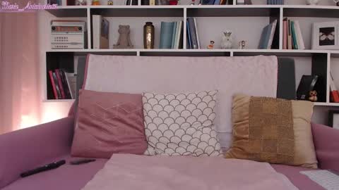 Snapshot of marie_antoinette62 chatting on 11-29-25, 07:22 Maria online show from 11-29-25, 07:22