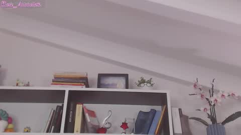 Snapshot of marie_antoinette62 chatting on 01-09-26, 03:15 Maria online show from 01-09-26, 03:15