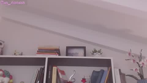 Snapshot of marie_antoinette62 chatting on 01-11-26, 07:24 Maria online show from 01-11-26, 07:24