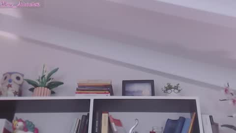 Snapshot of marie_antoinette62 chatting on 03-09-26, 05:44 Maria online show from 03-09-26, 05:44