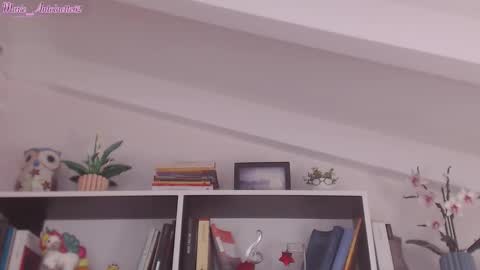 Snapshot of marie_antoinette62 chatting on 03-12-26, 09:26 Maria online show from 03-12-26, 09:26