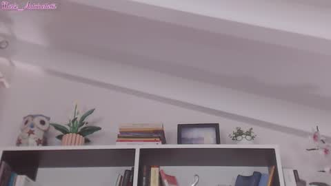 Snapshot of marie_antoinette62 chatting on 03-21-26, 07:39 Maria online show from 03-21-26, 07:39