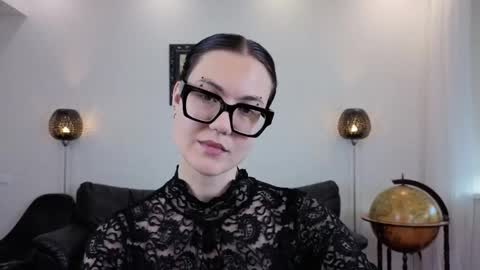 Marie Fitch online show from 06-04-26, 02:28
