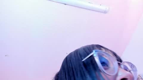 Marie online show from 01-18-25, 06:34