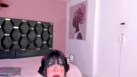 Snapshot of marie_harper chatting on 11-18-25, 03:45 Marie online show from 11-18-25, 03:45