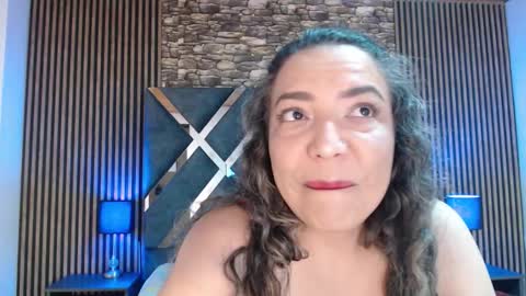 marie_hss online show from 12-21-25, 03:57