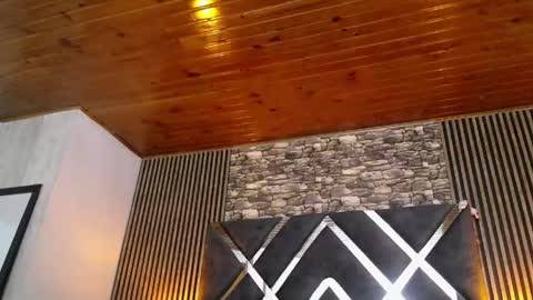 marie_hss online show from 04-17-26, 09:40