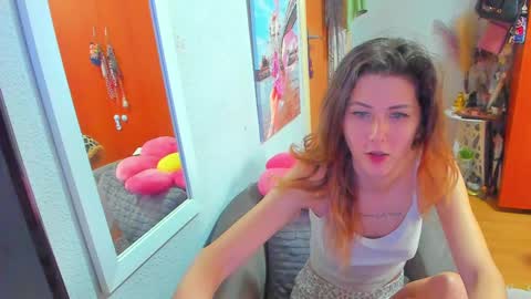 Marie   online show from 03-12-25, 08:19