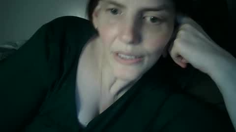 Mariejojo online show from 10-28-25, 03:54