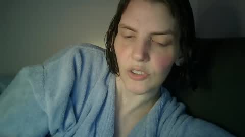 Mariejojo online show from 10-31-25, 08:54