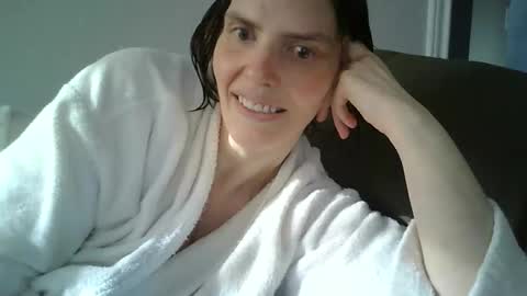 Mariejojo online show from 11-19-25, 03:45