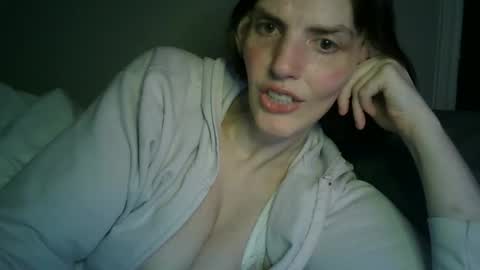 Mariejojo online show from 12-22-25, 03:47