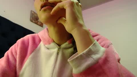 Snapshot of mariel_sins21 chatting on 02-27-25, 10:42 Mariie online show from 02-27-25, 10:42